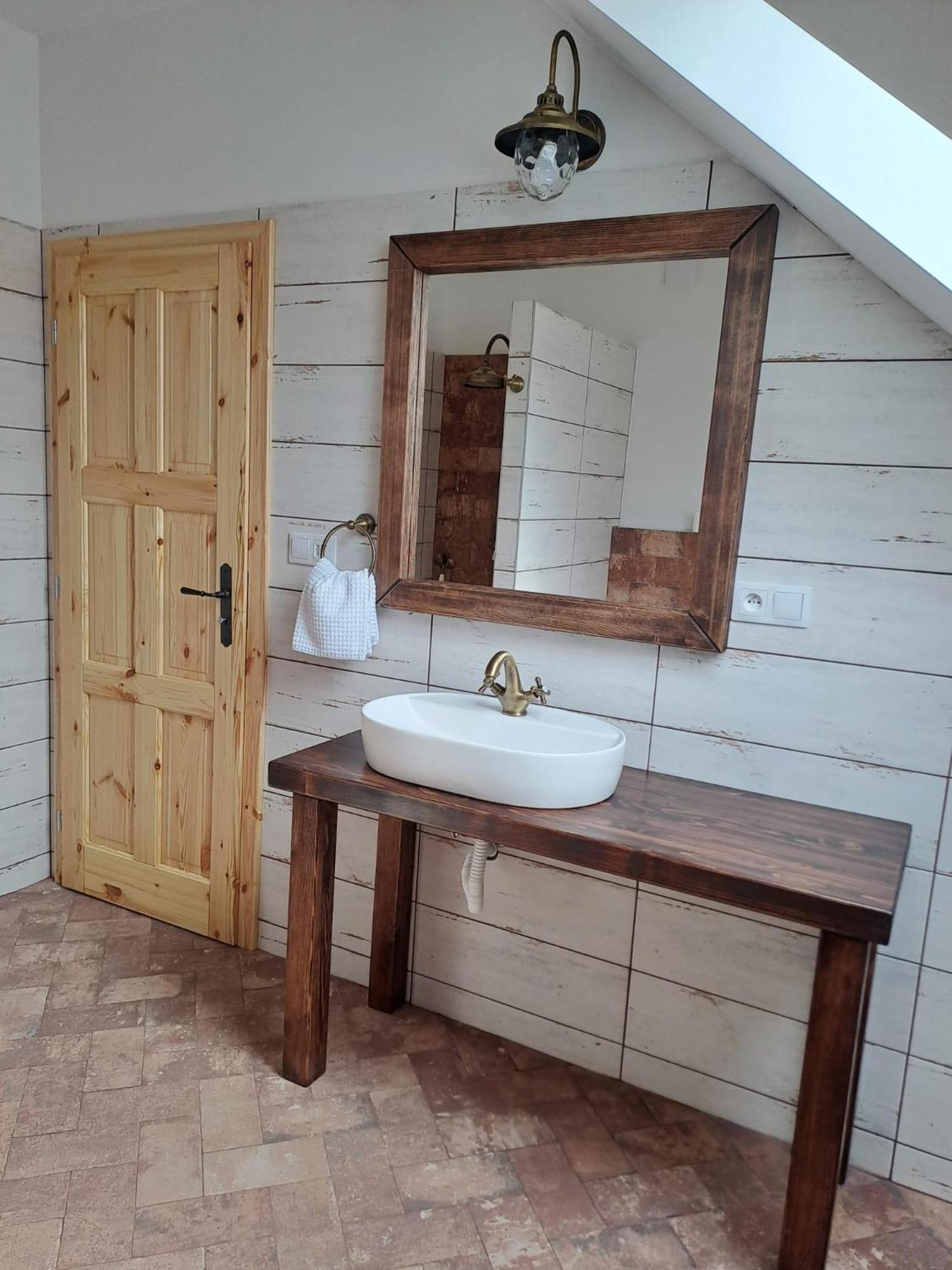 Pension Na Statku- Konsky Apartman Malenice Exterior foto